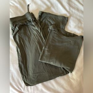 nuuds OG pajama set